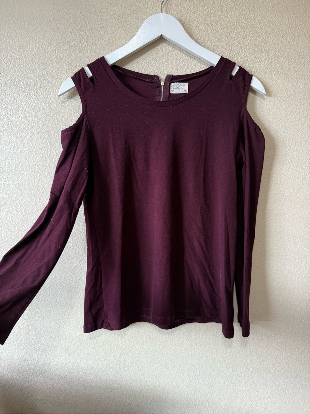 Glitz Cold-Shoulder Long Sleeve Top in Deep Burgundy